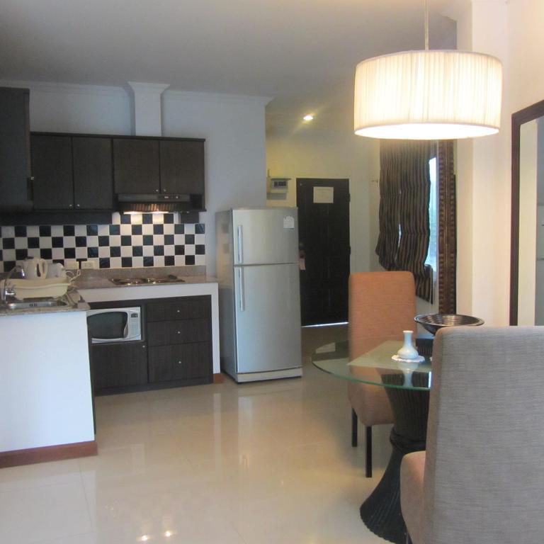 Orchid Kathu Heights Service Apartments Dış mekan fotoğraf